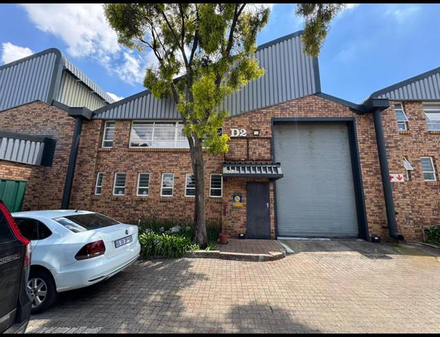 400M² WAREHOUSE TO LET IN ROBERTVILLE